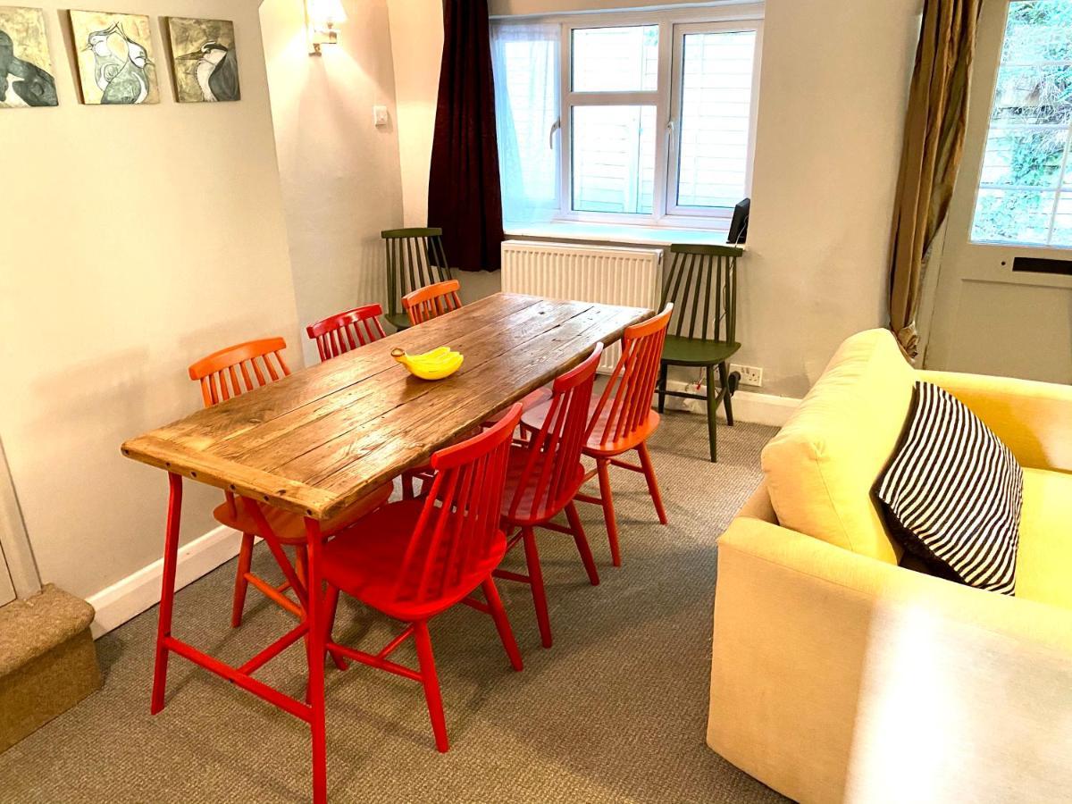 Holly Tree Cottage - 3 Bedrooms And Large Garden With Optional Glamping Double Outside Lymington Exterior foto
